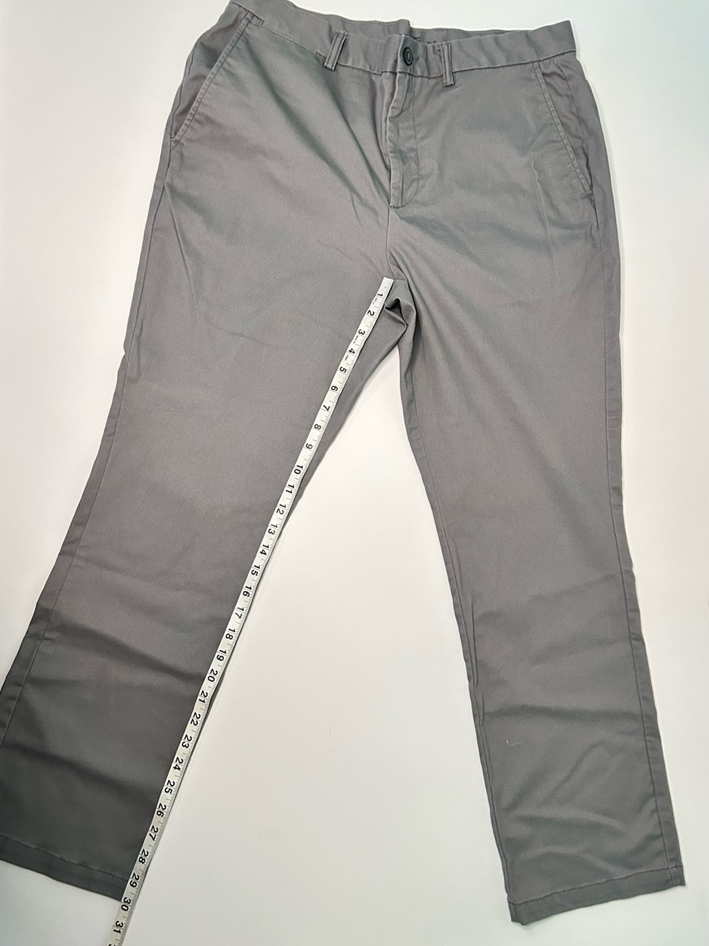 Old Navy Men's Ultimate Straight Pants 36x30 - Picture 4 of 6